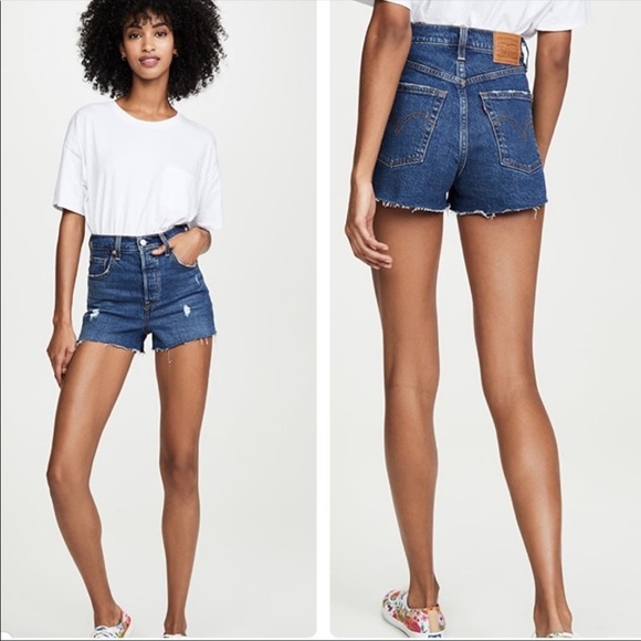 NWT Levi’s Ribcage Distressed Cut Off Denim Shorts Size 24 - Picture 5 of 14